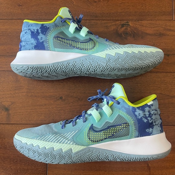 Nike Kyrie Flytrap V Ocean Cube - Picture 4 of 6